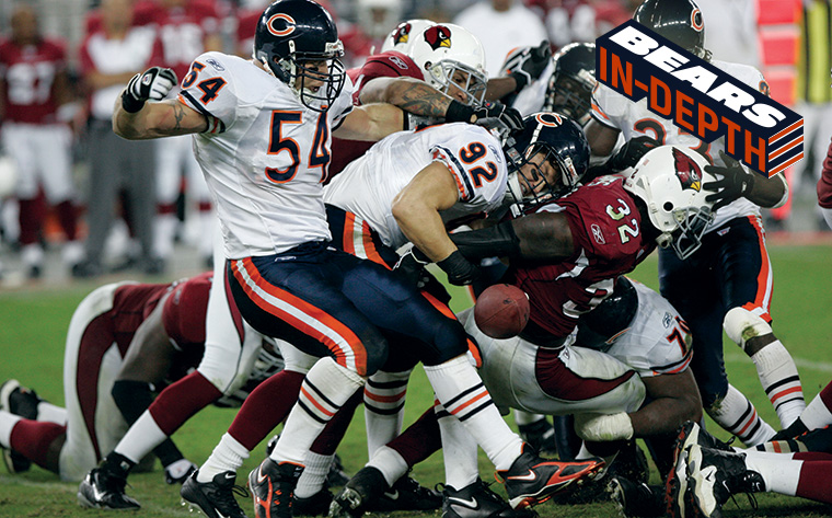 urlacher_main_101316.jpg