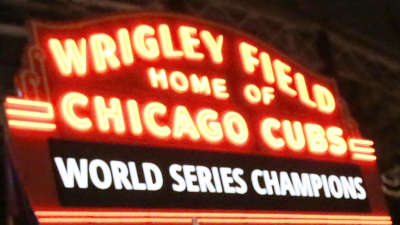 Wrigley_marquee_1280_d20b1jp5_tedhrjuw.jpg