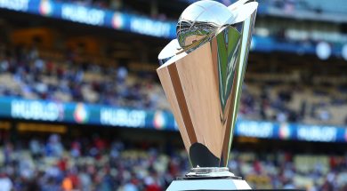 trophy_glzoto7m_8embxkxr.jpg