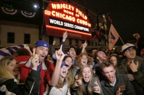 040817_Wrigley_Field_1280_2axx9aon_wry3jqc7.jpg