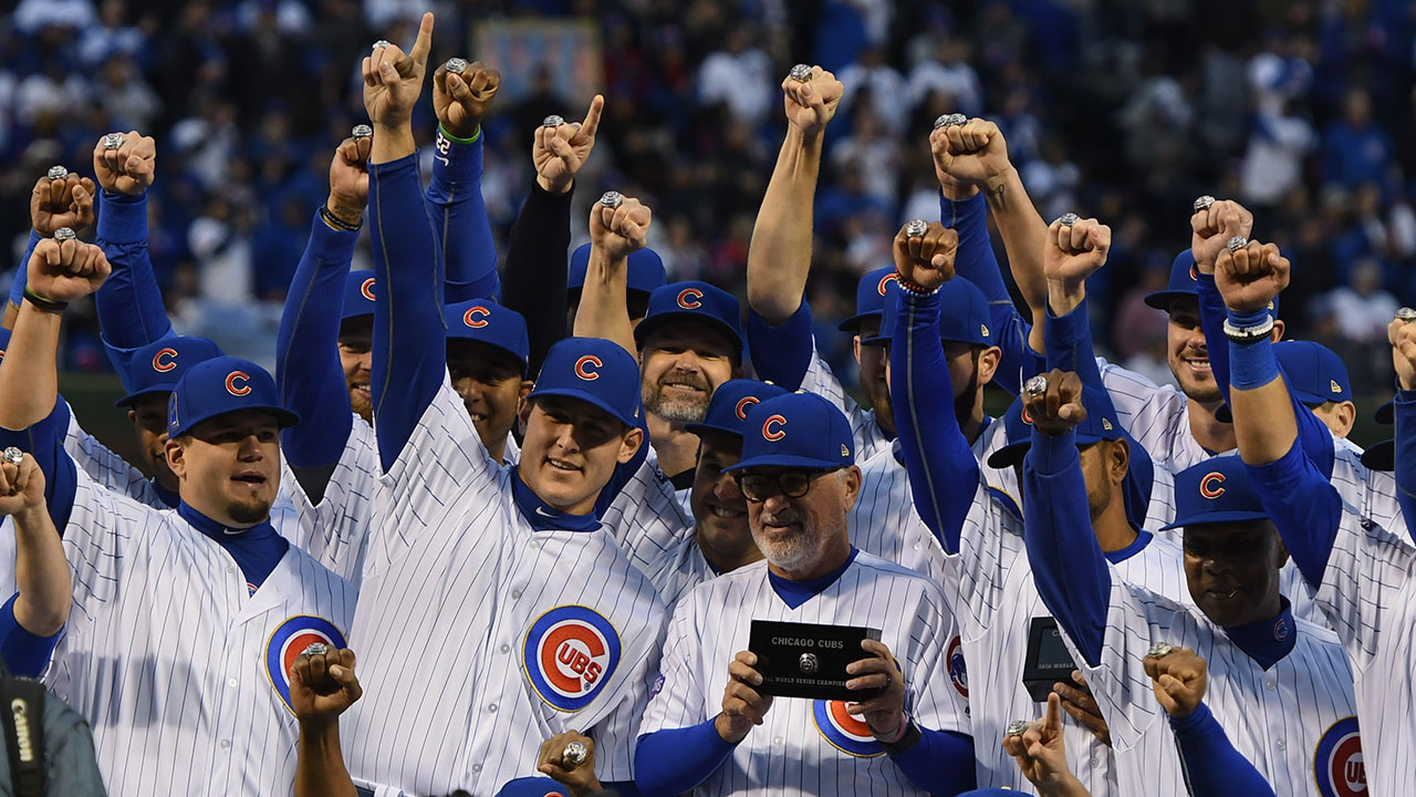 Trio of former Cubs to receive rings Monday