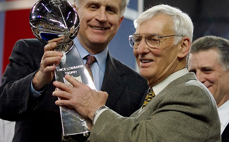 McCaskey: Rooney was an NFL giant