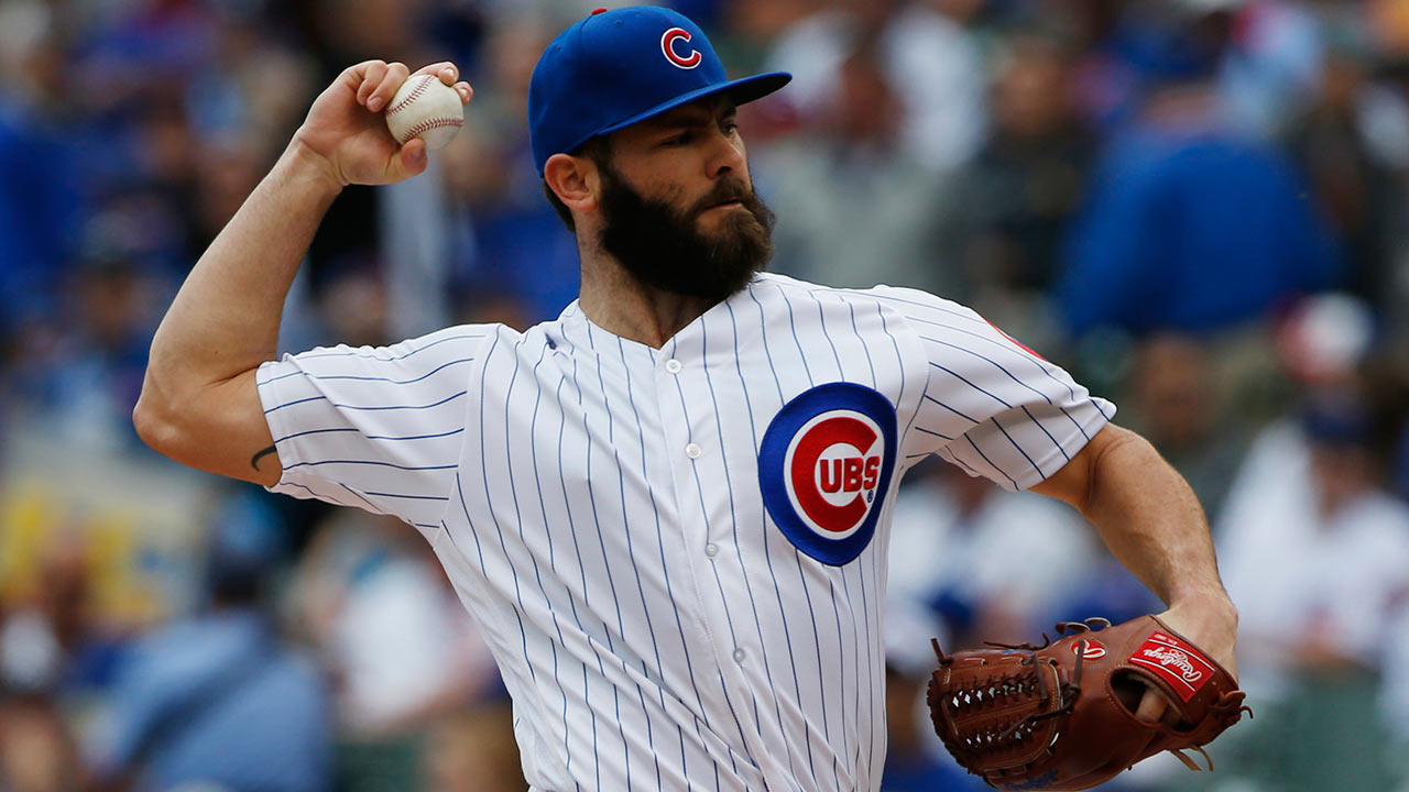 Arrieta shows improvement in escaping jams