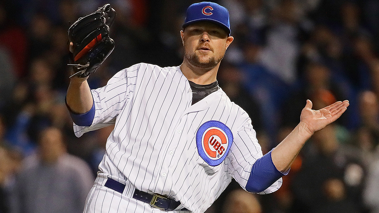 Lester goes distance with 4-hitter, 10 K's