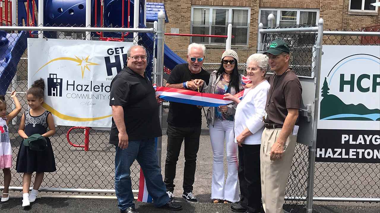 Maddon on hand to dedicate HIP playground